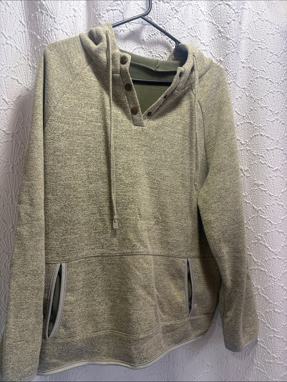 Women’s Hooded Pullover Sweater - Olive Green